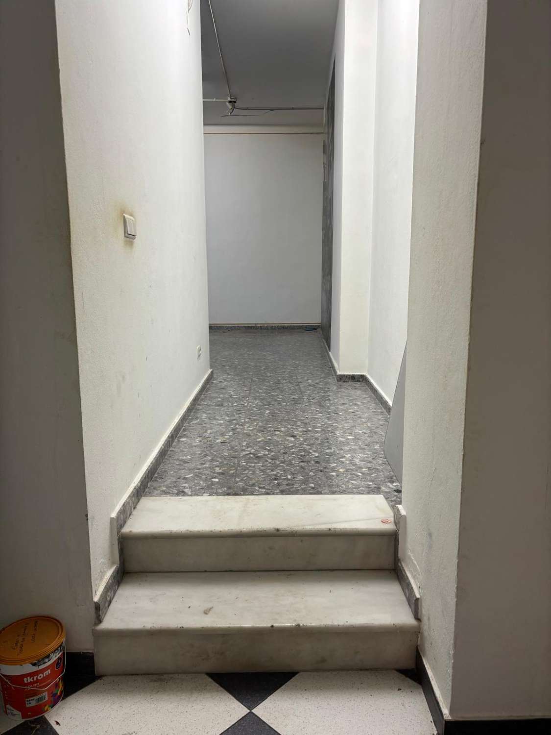 ALQUILER LOCAL COMERCIAL AVDA ANDALUCIA-TORRE DEL MAR