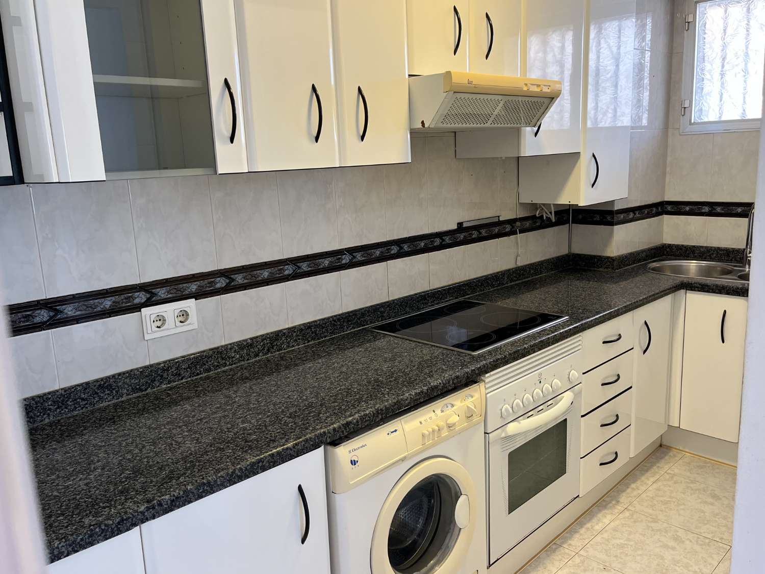 PISO 3 DORMITORIOS AVENIDA ANTONIO TORE TORE